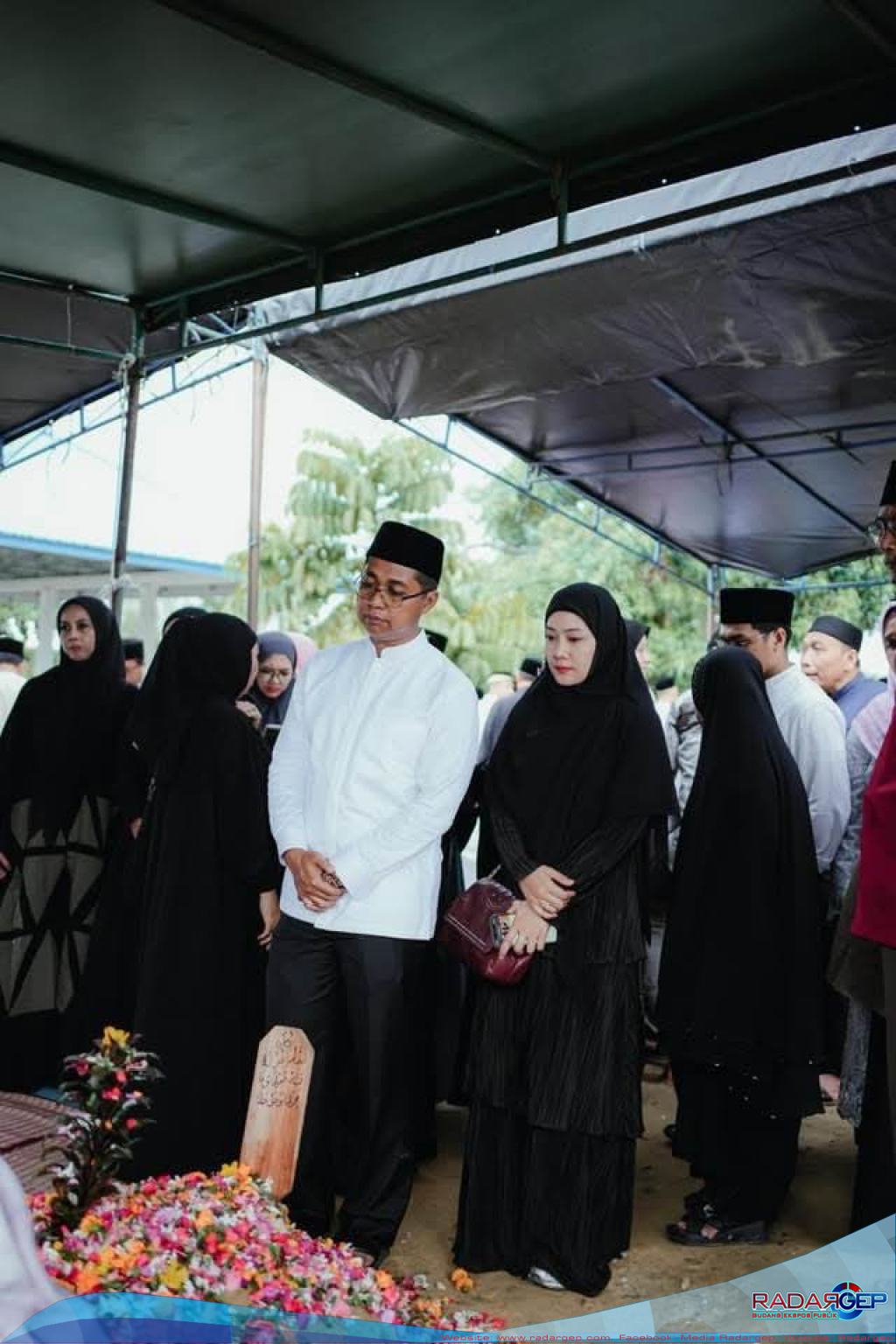 Wakil Bupati Rokan Hilir Sampaikan Belasungkawa atas Wafatnya Istri Bupati H. Bistamam